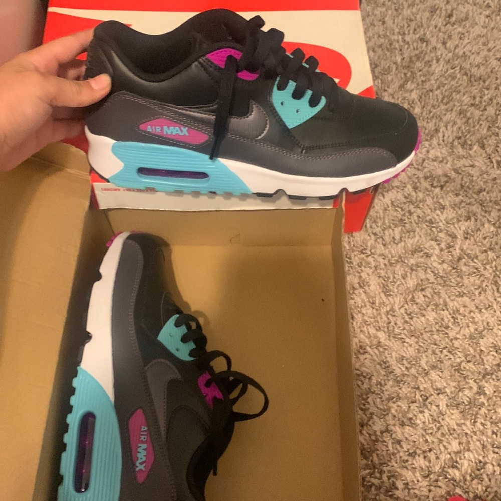 Size 6y need gone fast as possible!